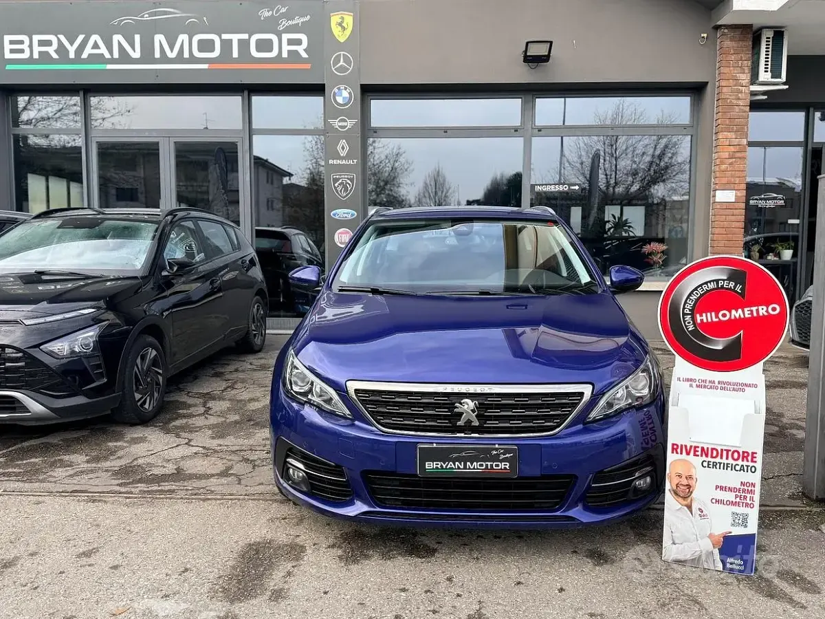 Begagnad Peugeot 308 Allure 131 HK (96 kW) 2020 Blå Kombi