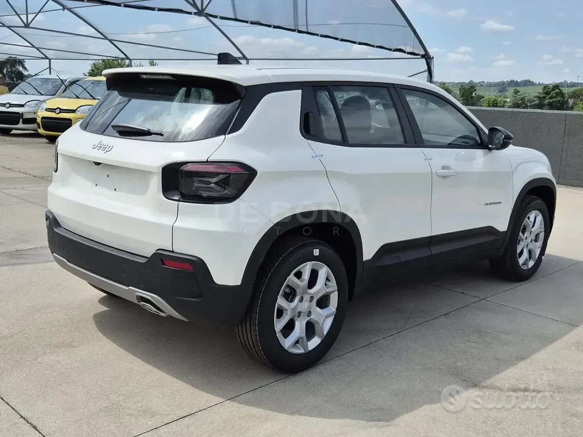 Nuova Jeep Avenger Altitude 100 CV (73 kW) 2025 SUV