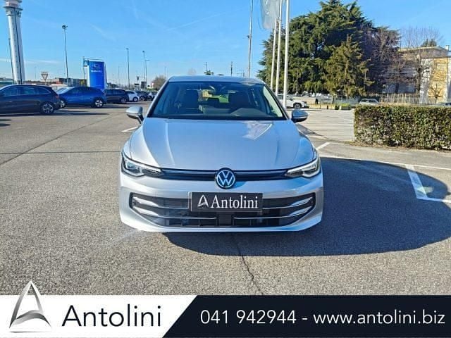 Usata VW Golf VIII Style 150 CV (110 kW) 2025 Argento Berlina