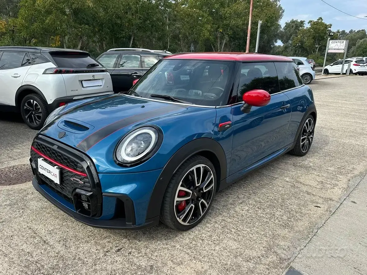 Usata Mini John Cooper Works Essential 231 CV (169 kW) 2022 Blu Utilitaria