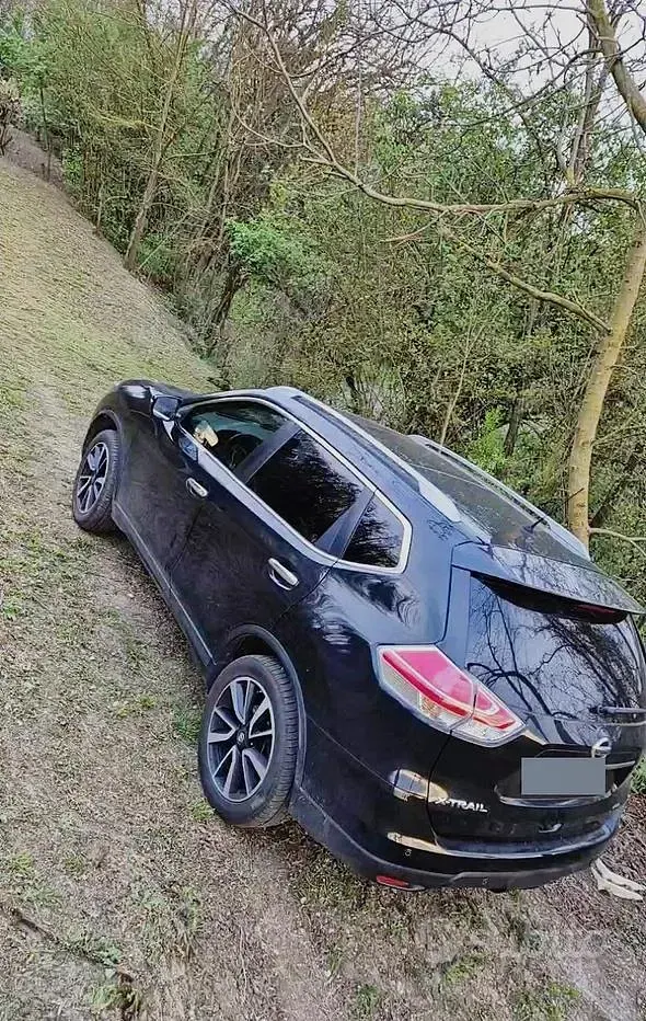 Usata Nissan X-Trail 131 CV (96 kW) 2015 Nero SUV