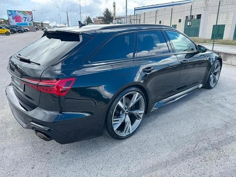 Usata Audi RS6 600 CV (441 kW) 2020 Nero Station wagon
