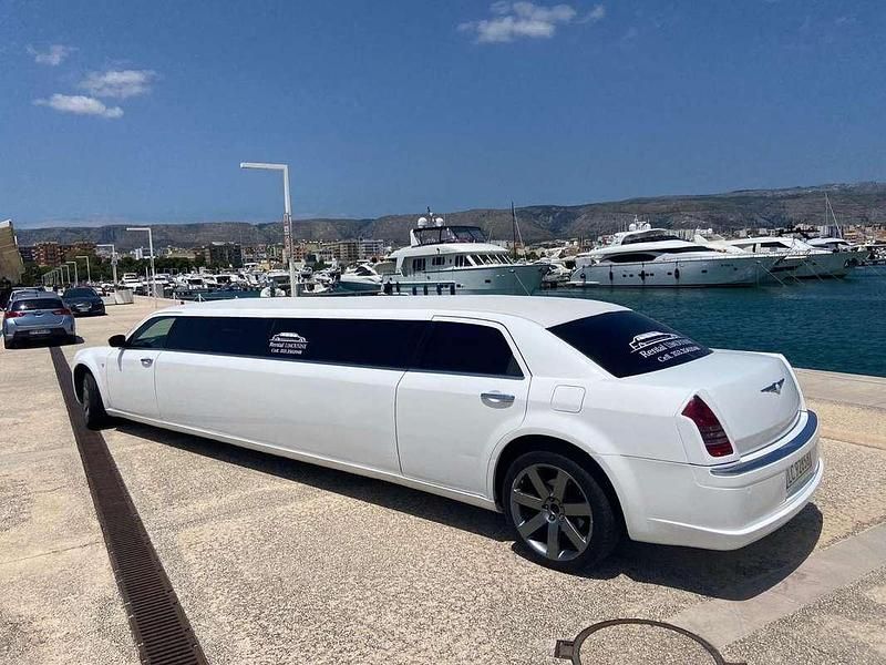 Usata Chrysler 300C 249 CV (183 kW) 2006 Berlina