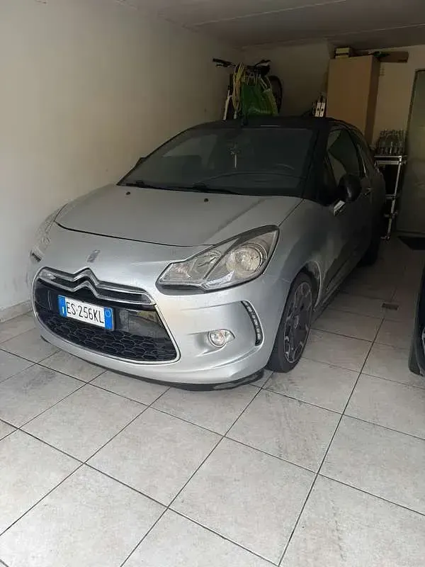 Usata Citroën DS3 So Chic 92 CV (67 kW) 2013 Berlina
