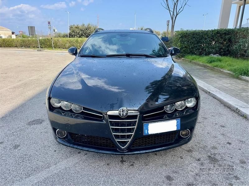 Usata Alfa Romeo 159 Distinctive 120 CV (88 kW) 2008 Nero Station wagon