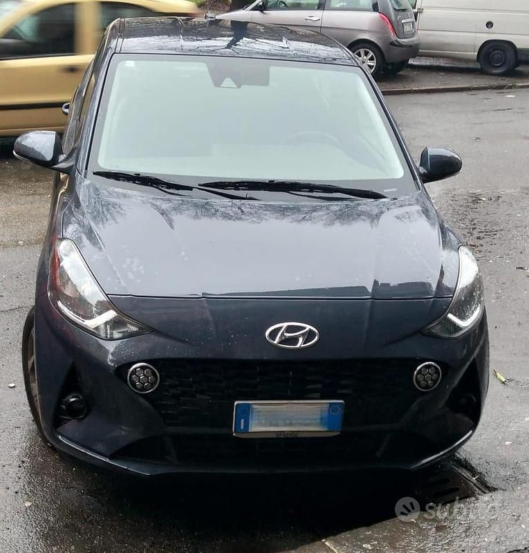 Usata Hyundai i10 2023 Grigio Utilitaria