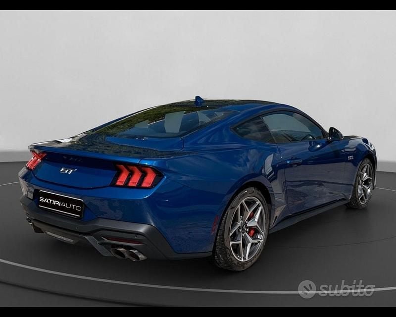 Usata Ford Mustang Fastback 2024 Blu Coupé