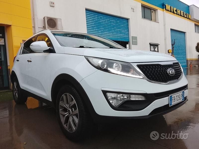 Usata Kia Sportage Active 116 CV (85 kW) 2016 Bianco SUV