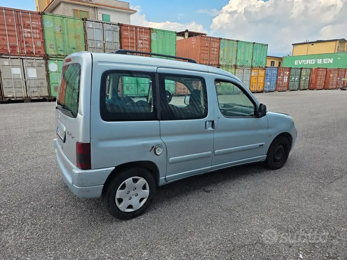 Usata Citroën Berlingo 75 CV (55 kW) 2004 Grigio Monovolume