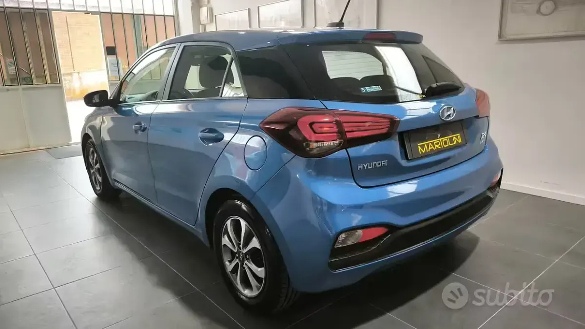 Usata Hyundai i20 73 CV (53 kW) 2019 Blu Utilitaria