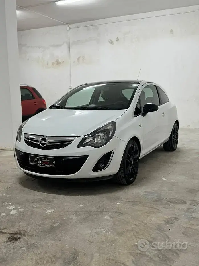 Usata Opel Corsa 95 CV (69 kW) 2013 Bianco Utilitaria