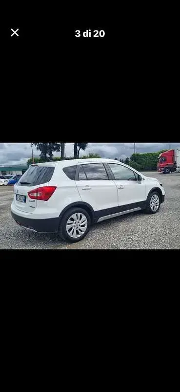 Usata Suzuki SX4 S-Cross Comfort 129 CV (94 kW) 2021 Bianco SUV