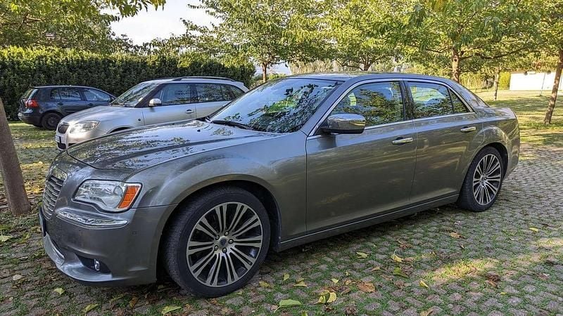 Usata Lancia Thema 239 CV (175 kW) 2013 Grigio Berlina