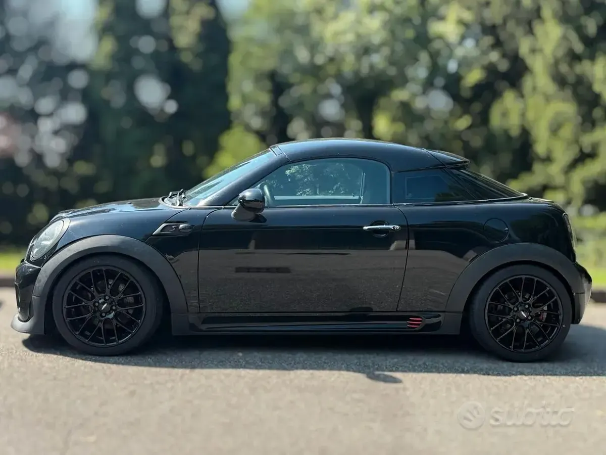 Usata Mini Cooper S Coupé 211 CV (155 kW) 2013 Nero Coupé