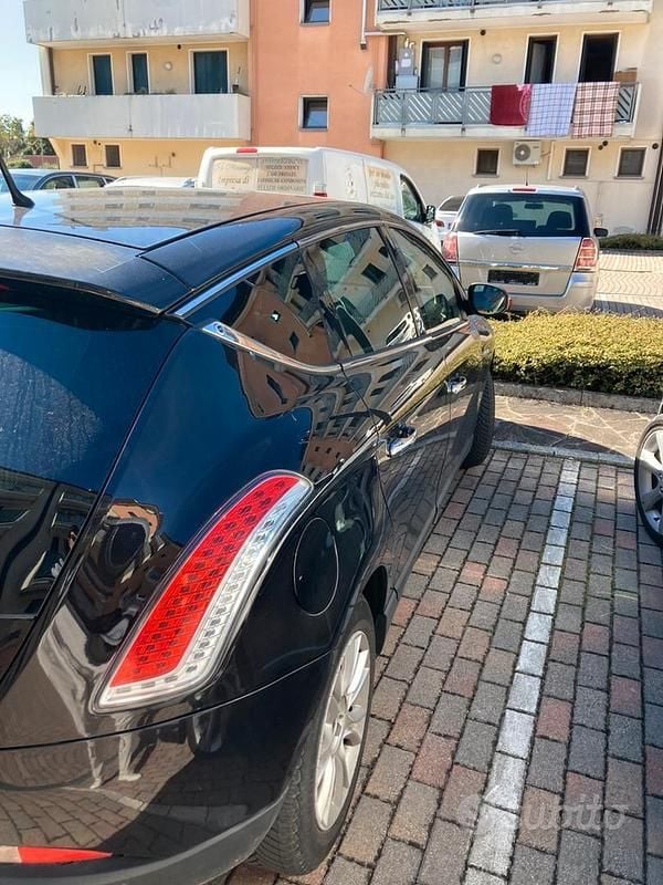 Usata Lancia Delta 2013 Utilitaria