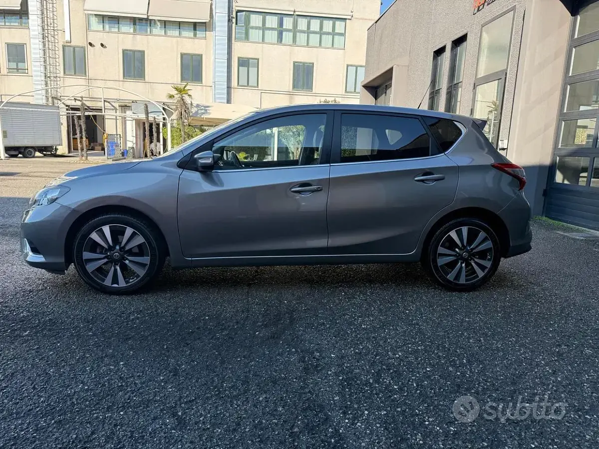 Occasion Nissan Pulsar N-Connecta 110 ch (80 kW) 2016 Gris Citadine
