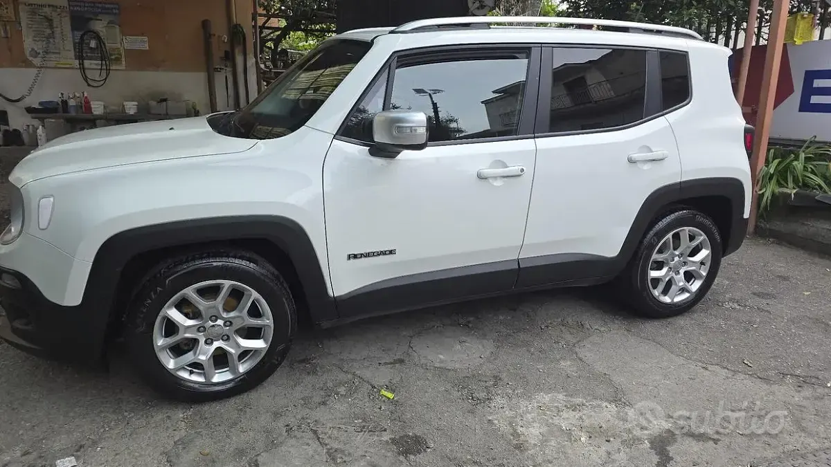 Usata Jeep Renegade Limited 120 CV (88 kW) 2016 Bianco SUV