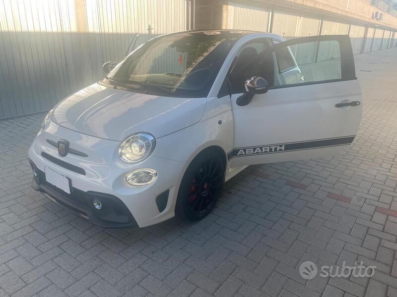 Usata Abarth 595 Esseesse 180 CV (132 kW) 2021 Bianco Utilitaria
