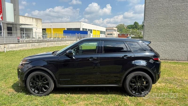 Usata Land Rover Range Rover evoque 2019 Nero SUV