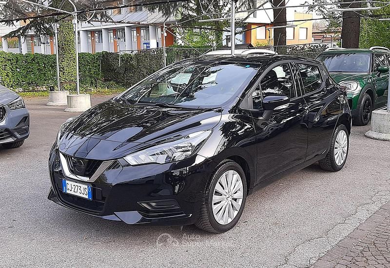Usata Nissan Micra Acenta 92 CV (67 kW) 2022 Nero Utilitaria