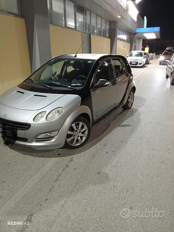 Grigio Usata 2006 Smart ForFour Utilitaria | 2900 € (Molto cara) - Immagine 1/4