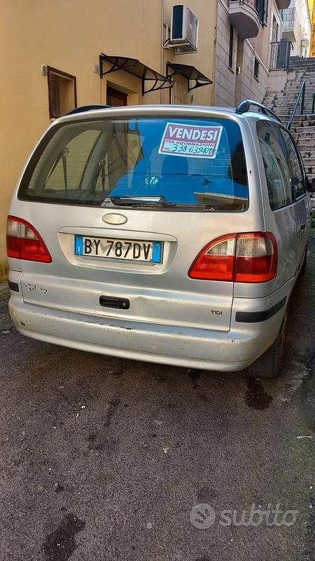 Usata Ford Galaxy 2002 Grigio Monovolume