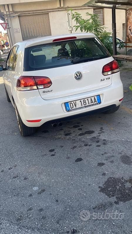 Usata VW Golf VI 140 CV (102 kW) 2008 Bianco Utilitaria