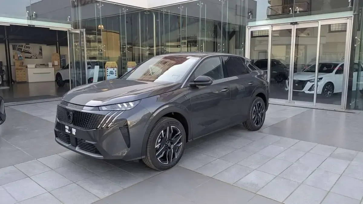 Nuova Peugeot 3008 GT 136 CV (100 kW) 2026 Blu SUV
