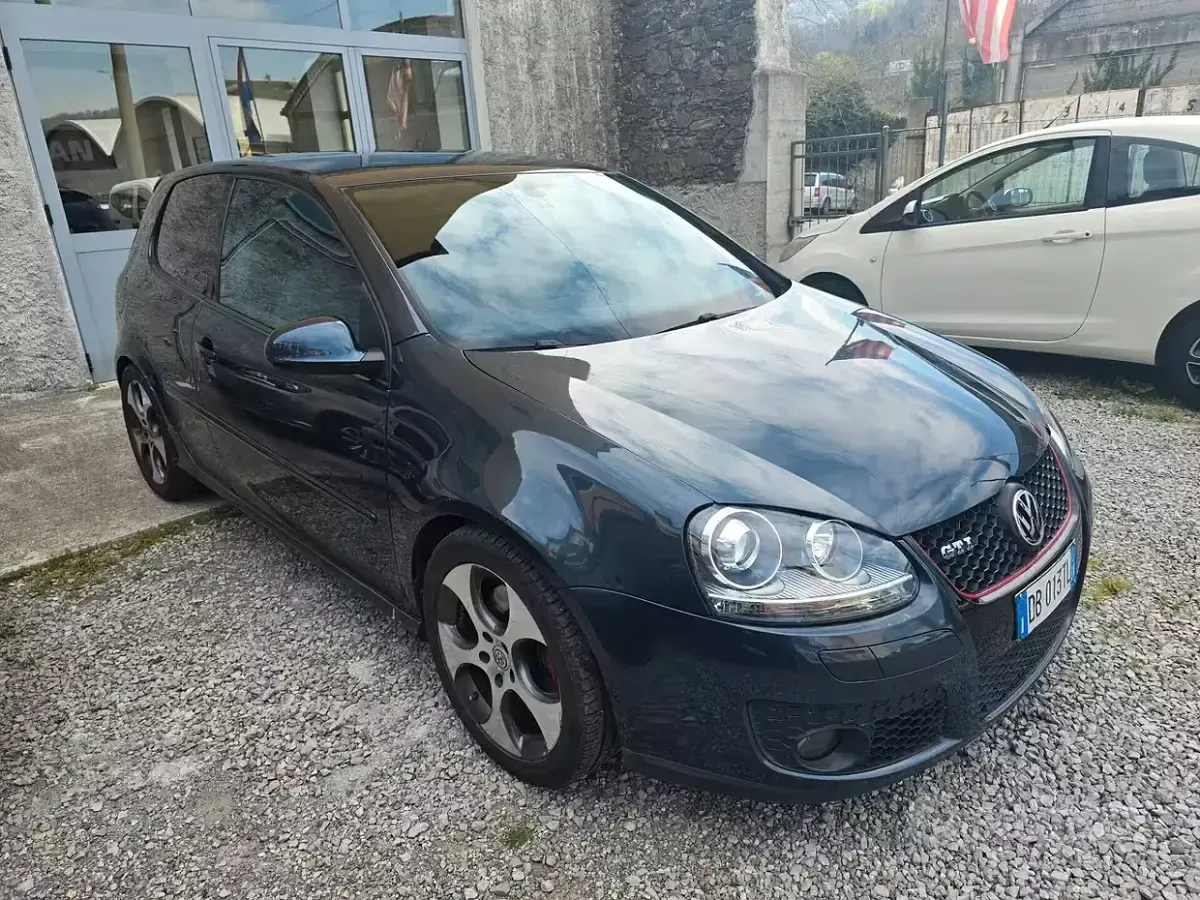 Usata VW Golf IV GTI 200 CV (147 kW) 2006 Bluazzurro Coupé