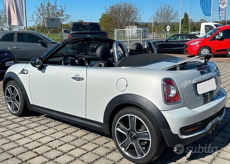 Usata Mini Cooper S Cabriolet 184 CV (135 kW) 2012 Grigio Cabrio