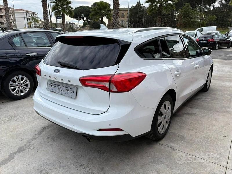 Usata Ford Focus 150 CV (110 kW) 2019 Bianco Station wagon