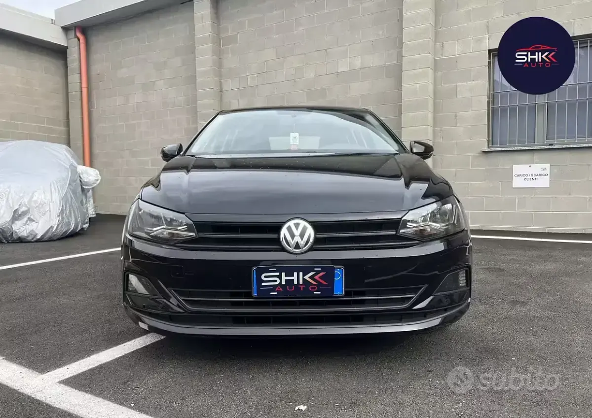 Usata VW Polo Trendline 65 CV (47 kW) 2019 Nero Utilitaria