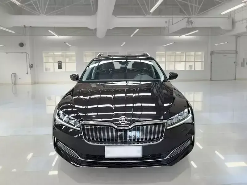 Usata Skoda Superb Executive 156 CV (114 kW) 2021 Station wagon