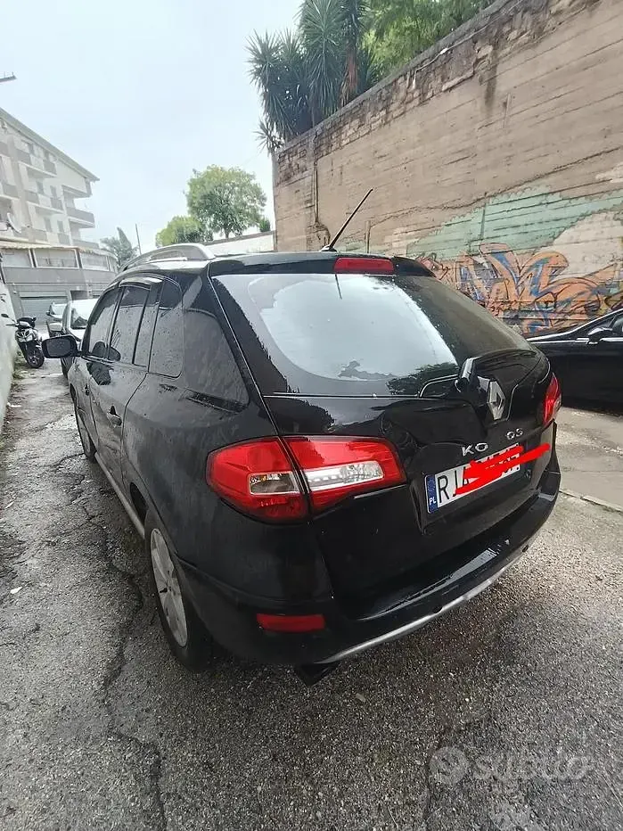 Usata Renault Koleos 150 CV (110 kW) 2012 Nero SUV
