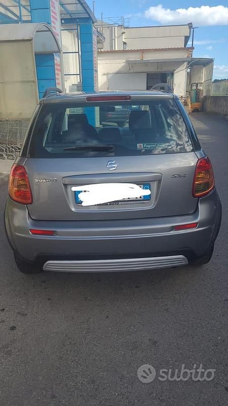 Usata 2008 Suzuki SX4 SUV | 3900 € (Buon prezzo) - Immagine 1/4