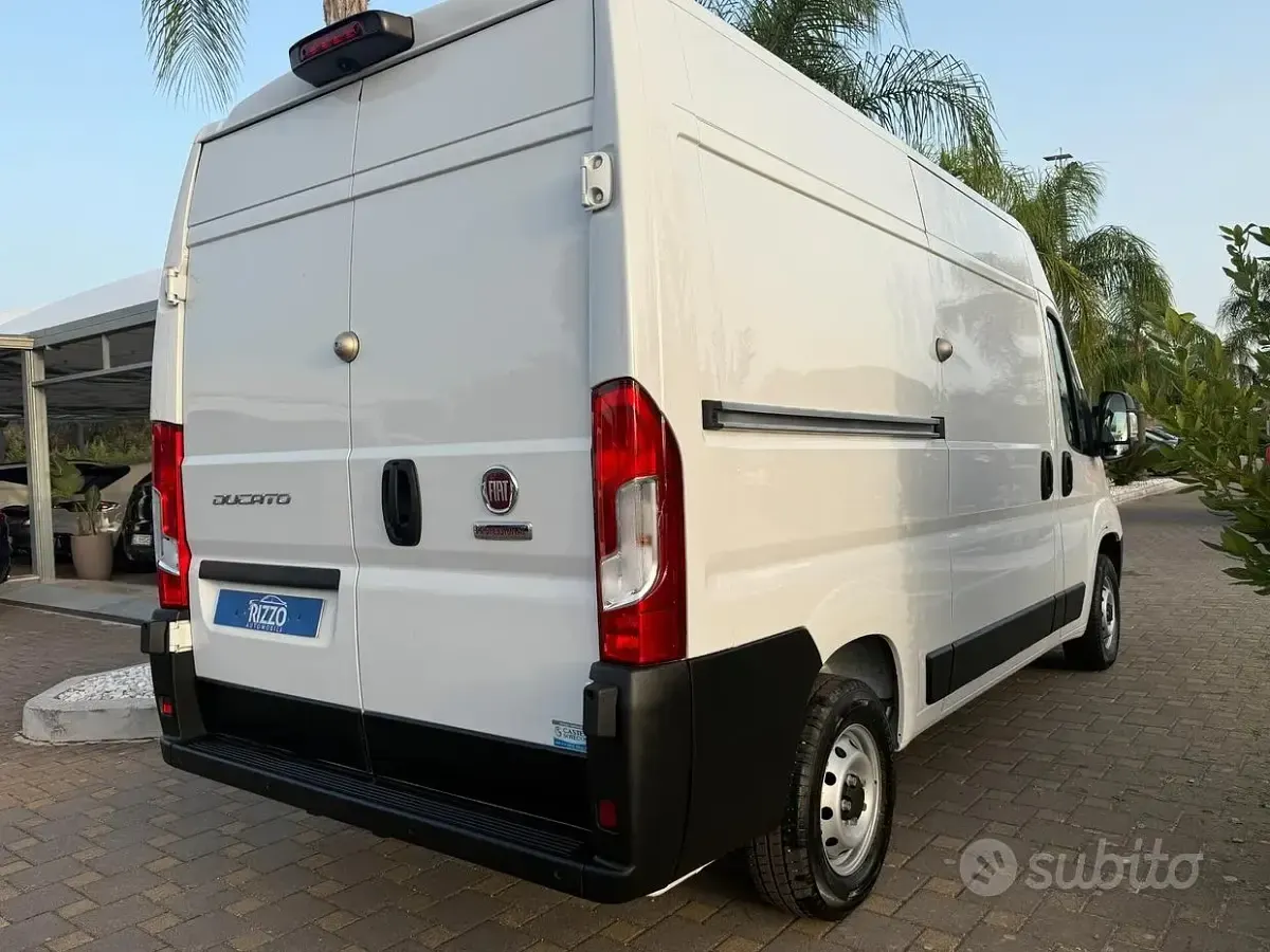 Usata Fiat Ducato 33 140 CV (102 kW) 2024 Bianco Furgone