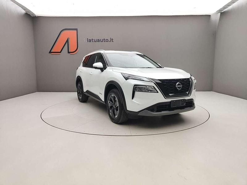 Usata Nissan X-Trail N-Connecta 158 CV (116 kW) 2025 Pearl white SUV