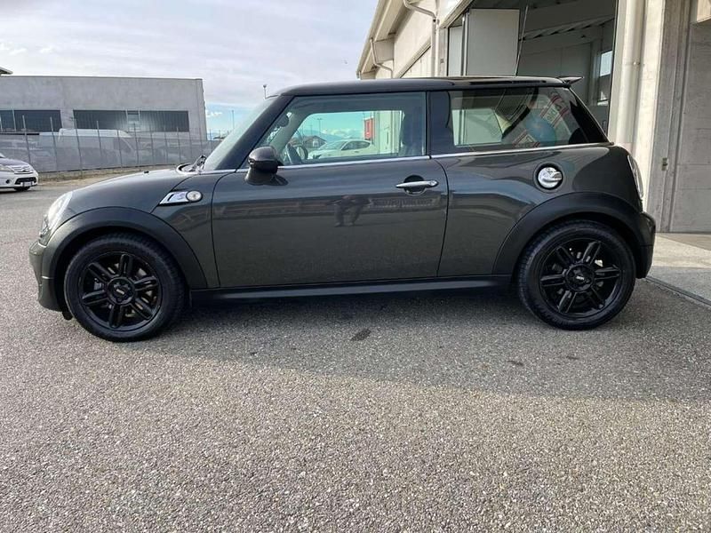 Usata Mini Cooper S 184 CV (135 kW) 2013 Grigio Utilitaria
