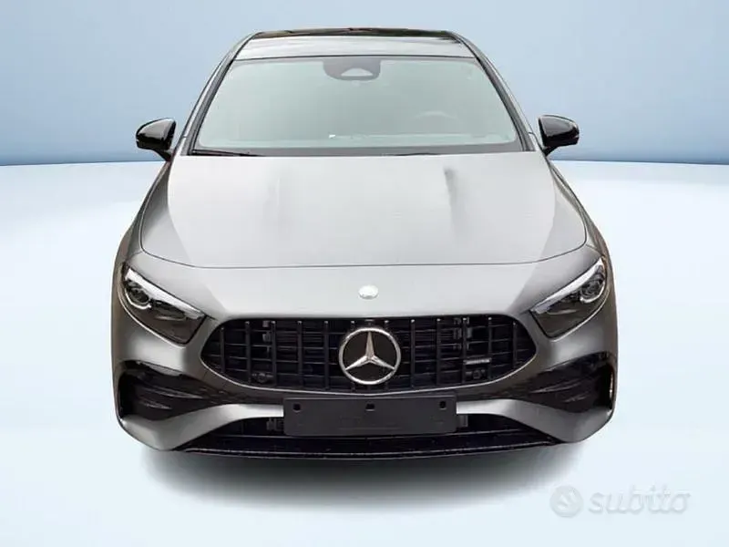 Nuova Mercedes A35 AMG AMG line 306 CV (225 kW) 2026 Grigio Berlina