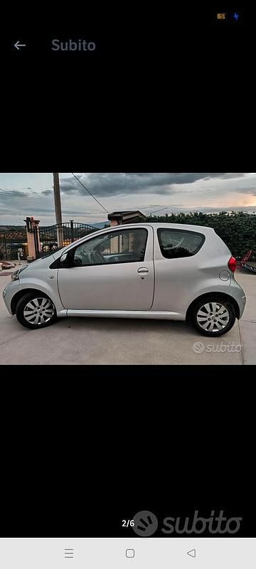 Usata Toyota Aygo Sol 54 CV (39 kW) 2006 Grigio Utilitaria