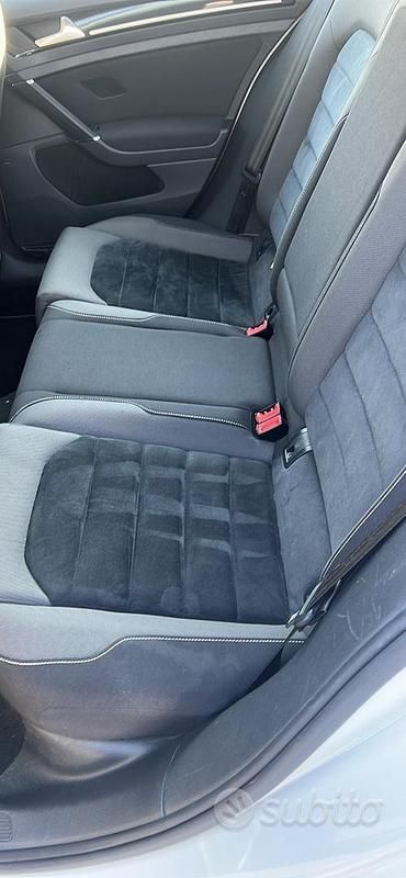 Usata VW Golf VII 110 CV (80 kW) 2017 Bianco Berlina