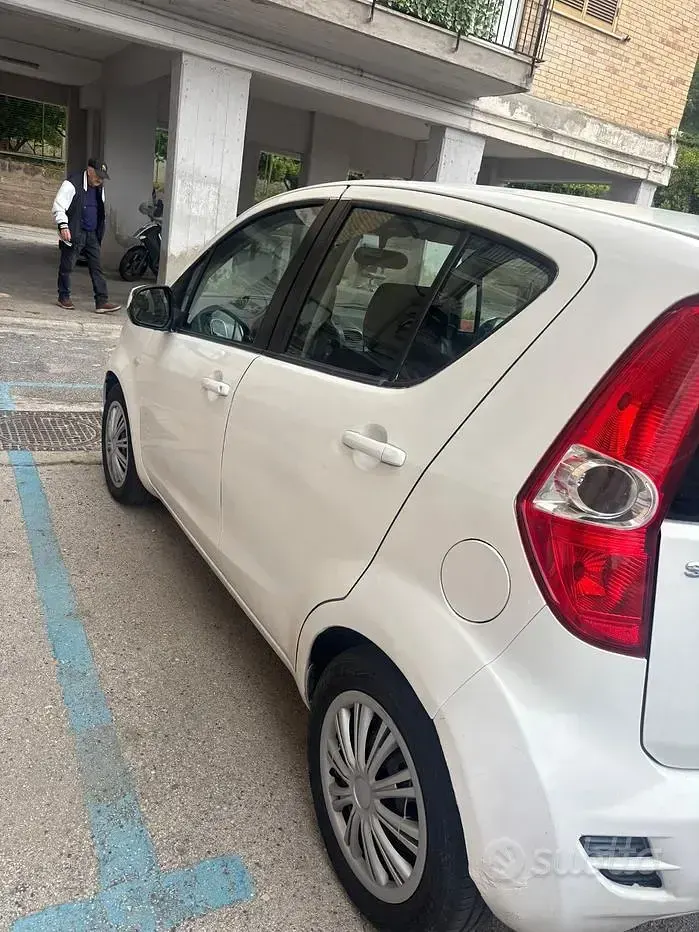 Usata Suzuki Splash 68 CV (50 kW) 2013 Bianco Utilitaria
