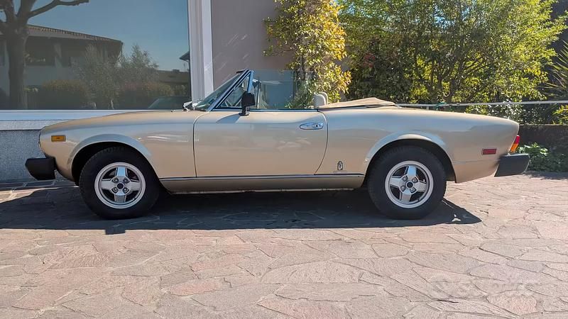 Usata Fiat 124 Spider 1984 Cabrio