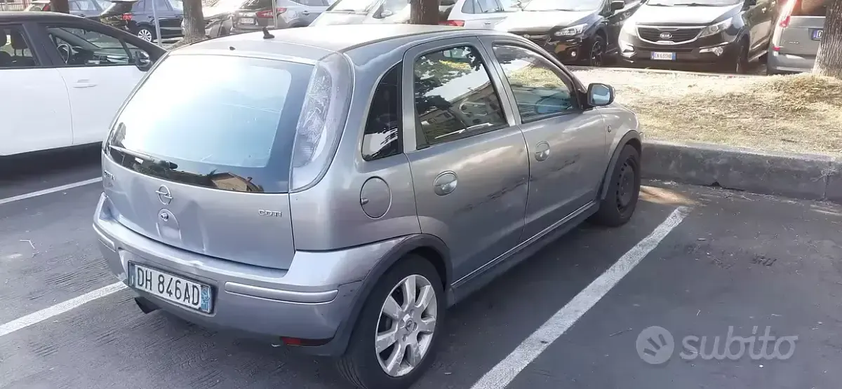 Usata Opel Corsa 69 CV (50 kW) 2006 Grigio Utilitaria