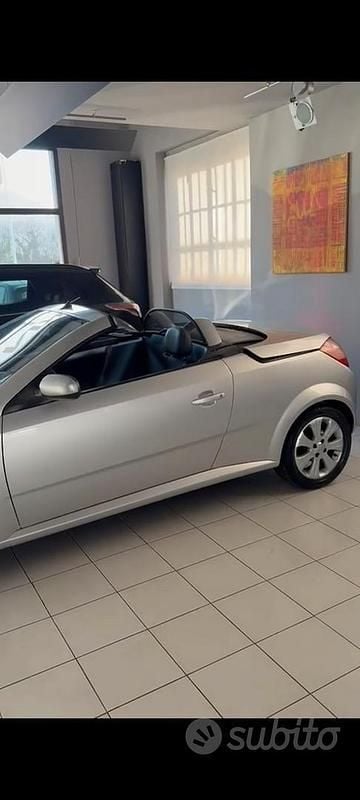 Usata Opel Tigra 2010 Grigio Cabrio