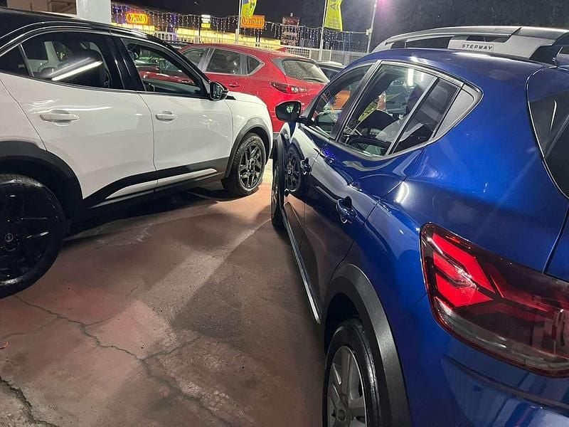 Usata Dacia Sandero Expression 101 CV (74 kW) 2023 Blu/azzurro Berlina