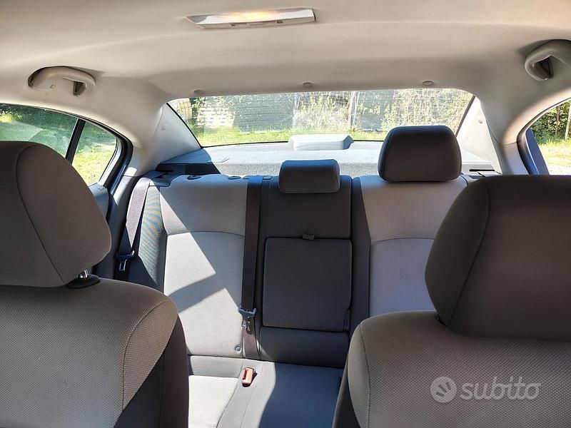 Usata Chevrolet Cruze LT 150 CV (110 kW) 2010 Blu Berlina