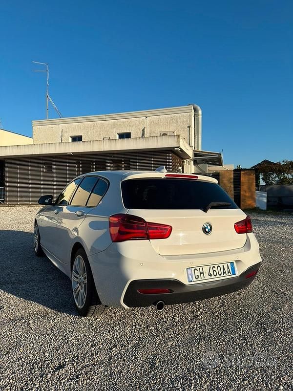 Usata BMW 116 M Sport 109 CV (80 kW) 2015 Bianco Utilitaria