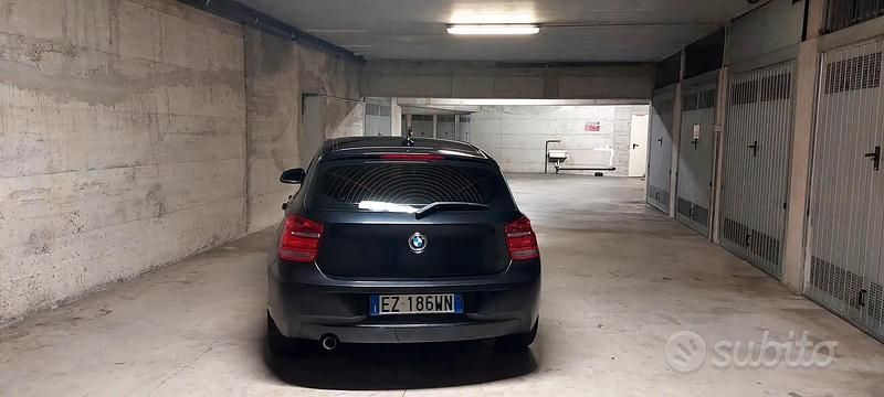 Usata BMW 120 184 CV (135 kW) 2015 Nero Utilitaria