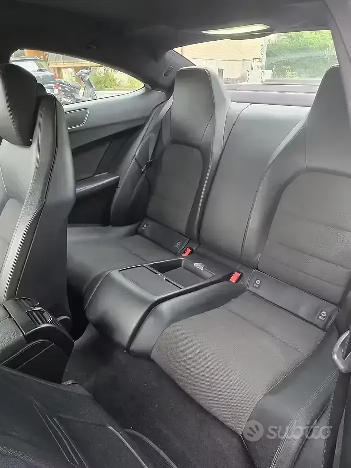 Usata Mercedes C220 170 CV (125 kW) 2013 Grigio Coupé